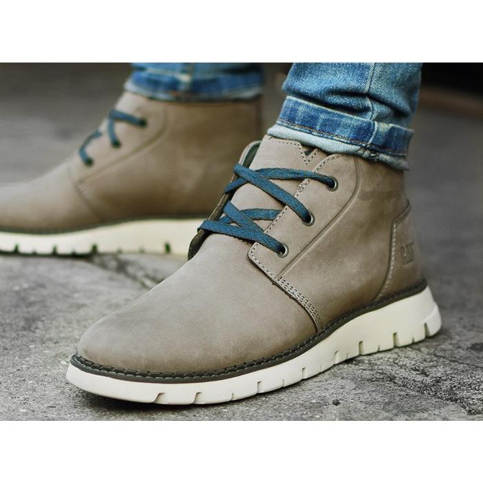 caterpillar sidcup chukka boots