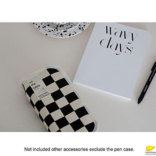 On The Table Checkerboard Pen Case ペンケース 韓国 ペン コスメ ポーチ 筆箱 (BLACK CHECKERBOARD)｜apricotgood｜06