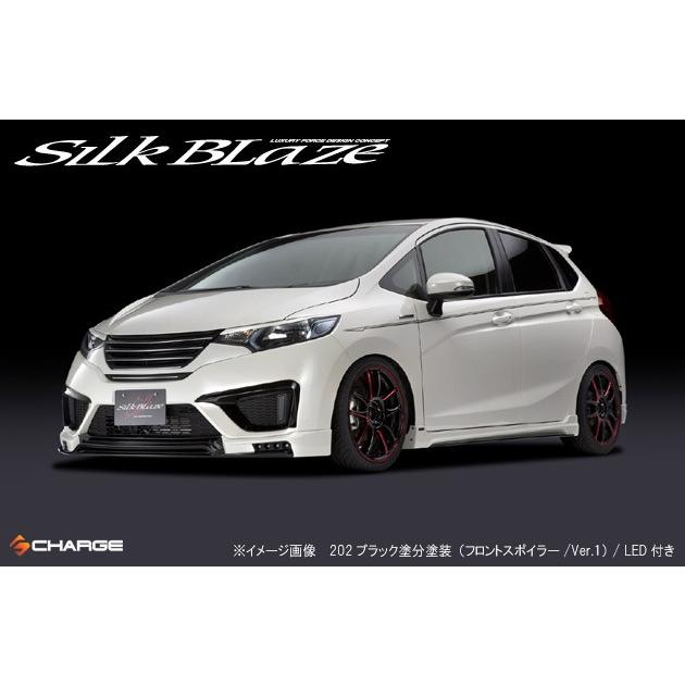 フィット (FIT) GK3/4/5/6 GP5/6 シルクブレイズ フロントグリル ツートン塗分塗装済 代引不可..｜aps-charge2015｜03