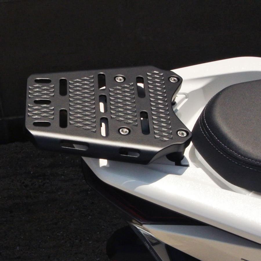 PCX リアキャリア キャリア バイク オートバイ リアボックス トップケース   PCX125:JF56:JF81:JF84:JK05:JK06 PCX150:KF18:KF30 PCX160:KF47 PCX:2014~2026 |  | 01