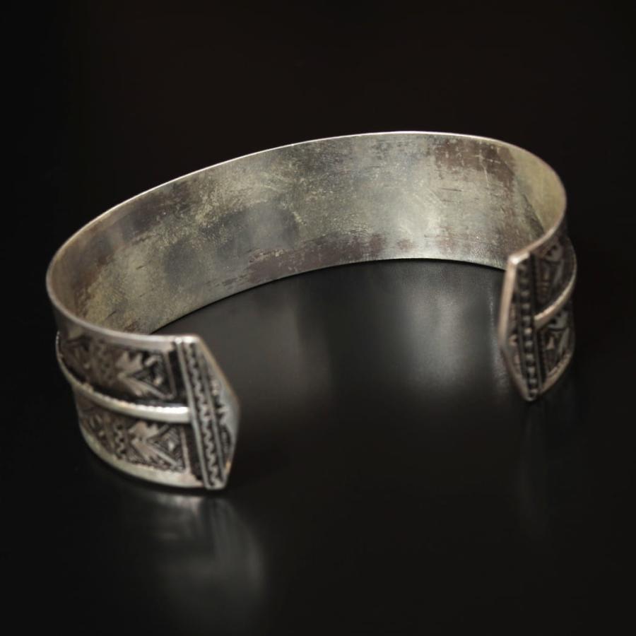 トゥアレグ　シルバーバングル　メンズ　レディース（モロッコ） TOUAREG SILVER JEWELRY トゥアレグ シルバー ジュエリー シルバー