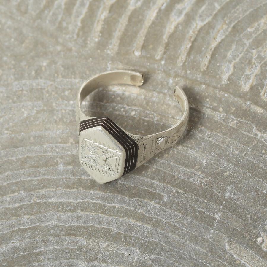 Adawat'n Tuareg（アダワットトゥアレグ） TOUAREG SILVER JEWELRY