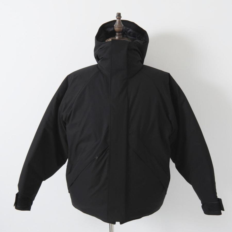 INTERIM（インテリム） HI-LOFT WATER PROOF INSULATED HOODED JACKET 