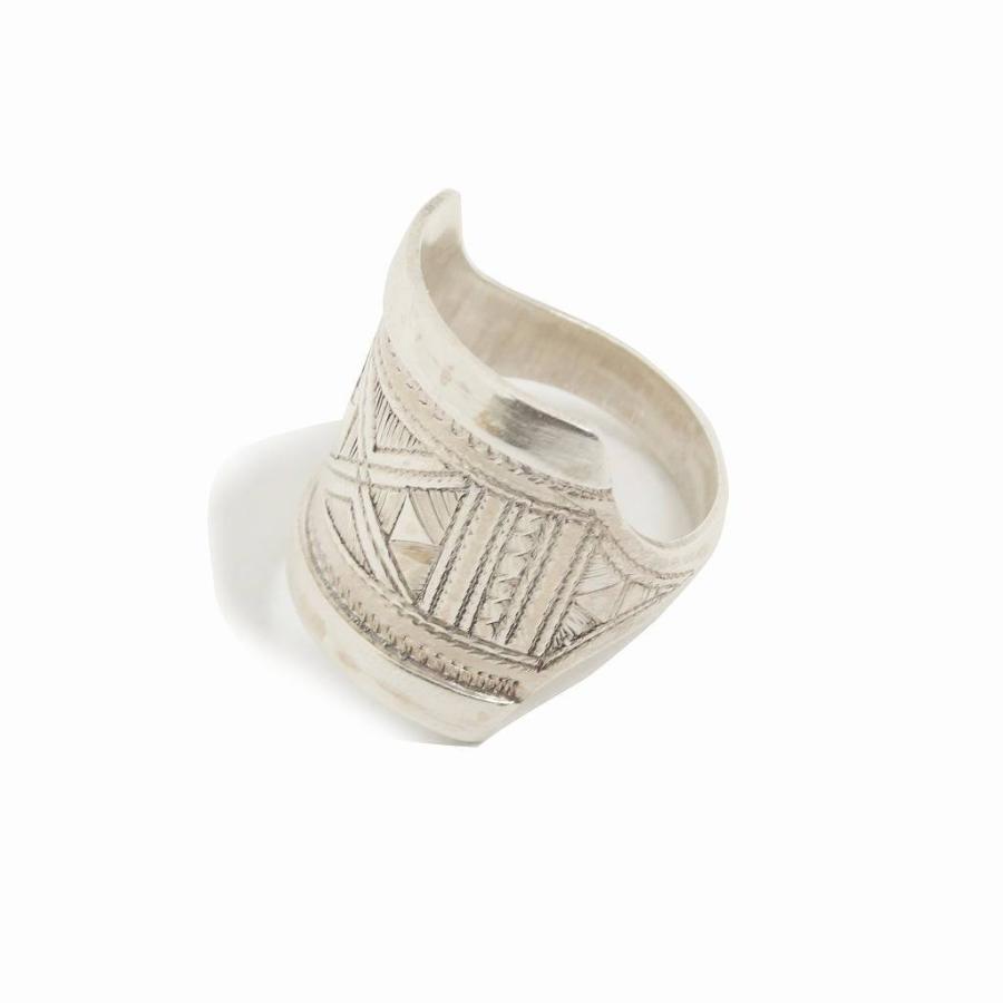 Adawat'n Tuareg（アダワットトゥアレグ） TOUAREG SILVER JEWELRY