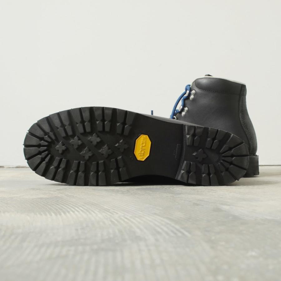 MERRELL（メレル） Wilderness ウィルダネス トレッキングシューズ