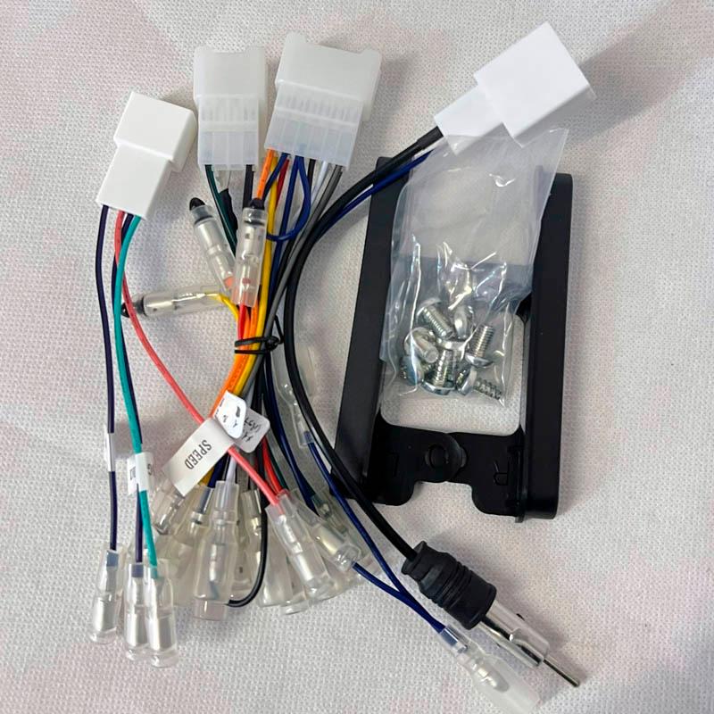 ★バルク品 【4点セット】トヨタ車用　10P/6P　フィラーパネル＆配線コードキット＆アンテナ変換コード　BF-101T4B | アークヒル | 01