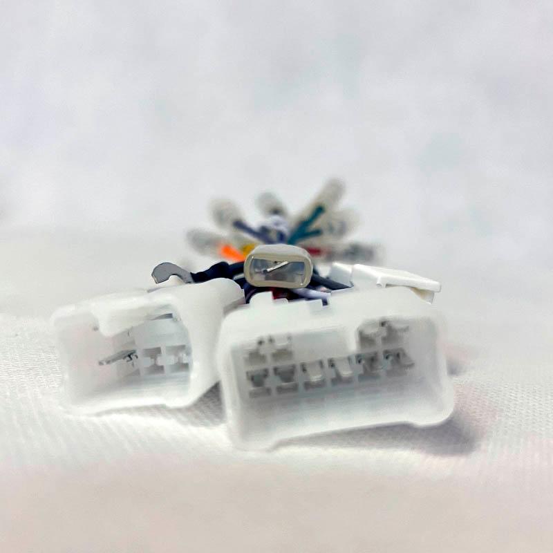 ★バルク品 【4点セット】トヨタ車用　10P/6P　フィラーパネル＆配線コードキット＆アンテナ変換コード　BF-101T4B | アークヒル | 02