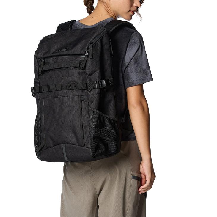 UNDER ARMOUR（アンダーアーマー） リュック 30L メンズ レディース