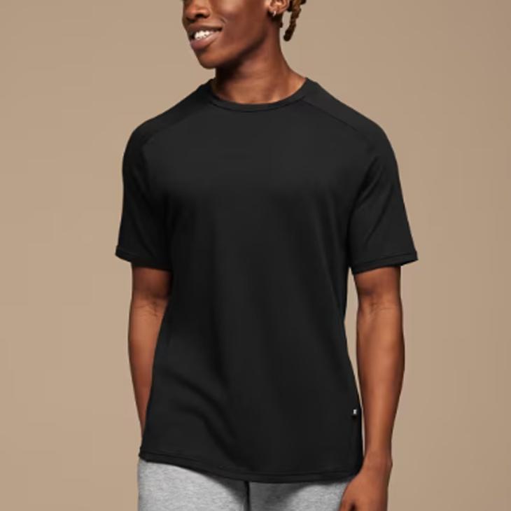 Onオン トレーニングウェア ブラック Tシャツ Lサイズ Onオン トレーニングウェア ブラック Tシャツ Lサイズ On オン