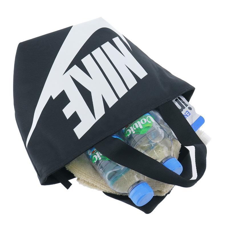NIKE（ナイキ） ランチトートバック 保冷バッグ 6L NIKE FUTURA FUEL