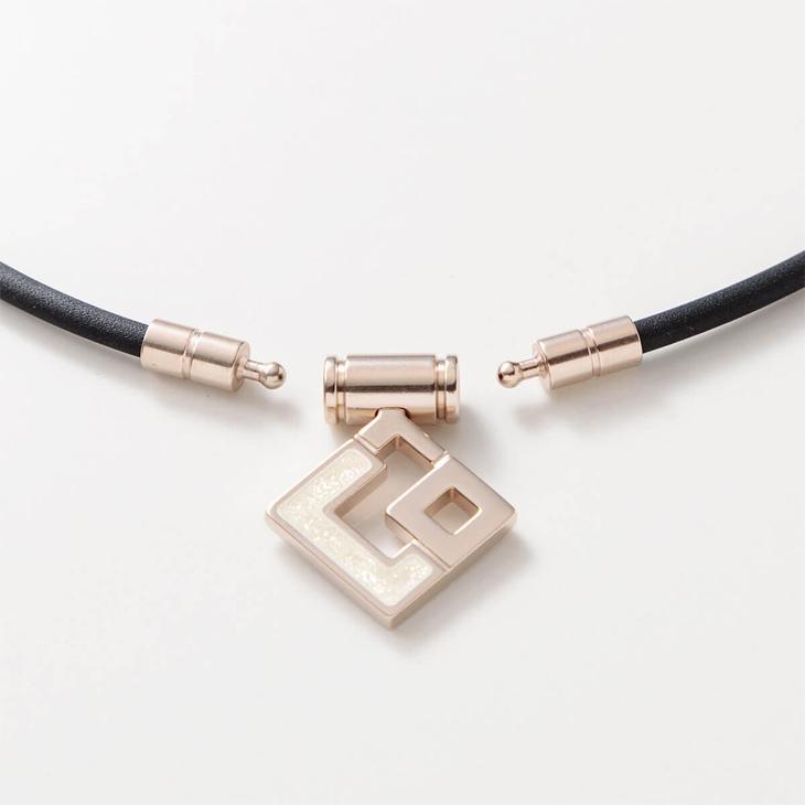 【正規販売店】磁気ネックレス コラントッテ Colantotte アウラ ミニ メンズ レディース/健康アクセサリー 首肩の血行改善　首のコリ 肩コリ /ABAPR【返品不可】 樹脂コーティング磁石