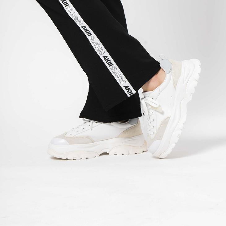 アキクラシック 厚底スニーカー レディース AKiii CLASSIC アキ マイル