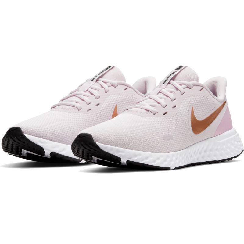 ランニングシューズ レディース スニーカー ナイキ Nike レボリューション5 ジョギング トレーニング スポーツシューズ 女性 運動靴 Revolution 5 Bq37 502 Apworld 通販 Paypayモール