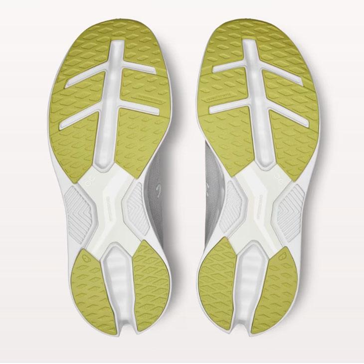 Onクラウドエクリプス レビュー】On クラウドエクリプス：極厚なのに安定感高めの