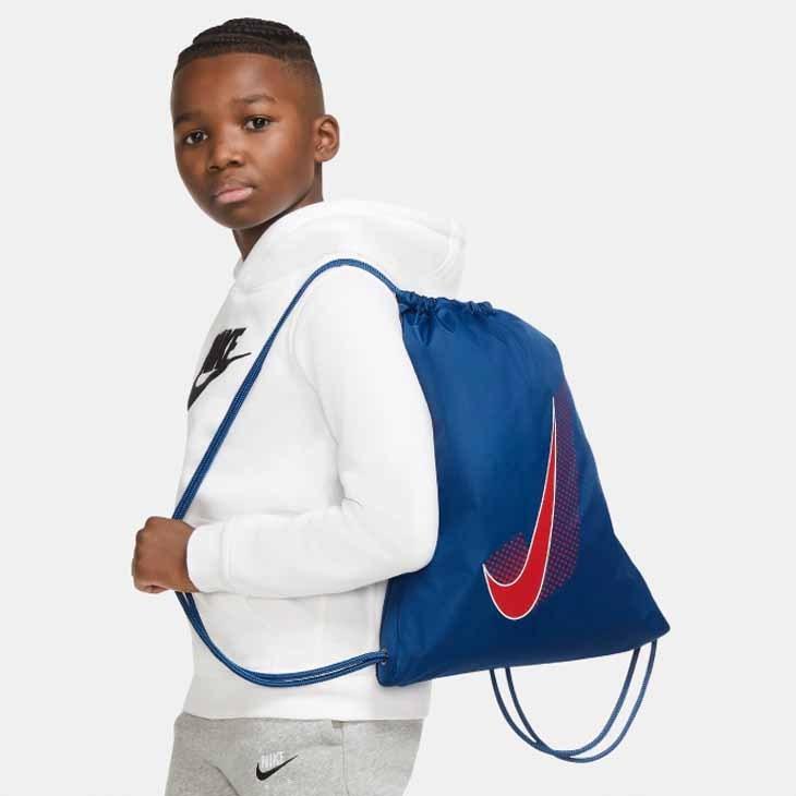 期間限定送料無料 ナップサック キッズ ジュニア バッグ 鞄 ナイキ Nike ブラジリア Yth ドローストリング グラフィック ジムサック 子ども用 スポーツバッグ Da5843 476 Whitesforracialequity Org