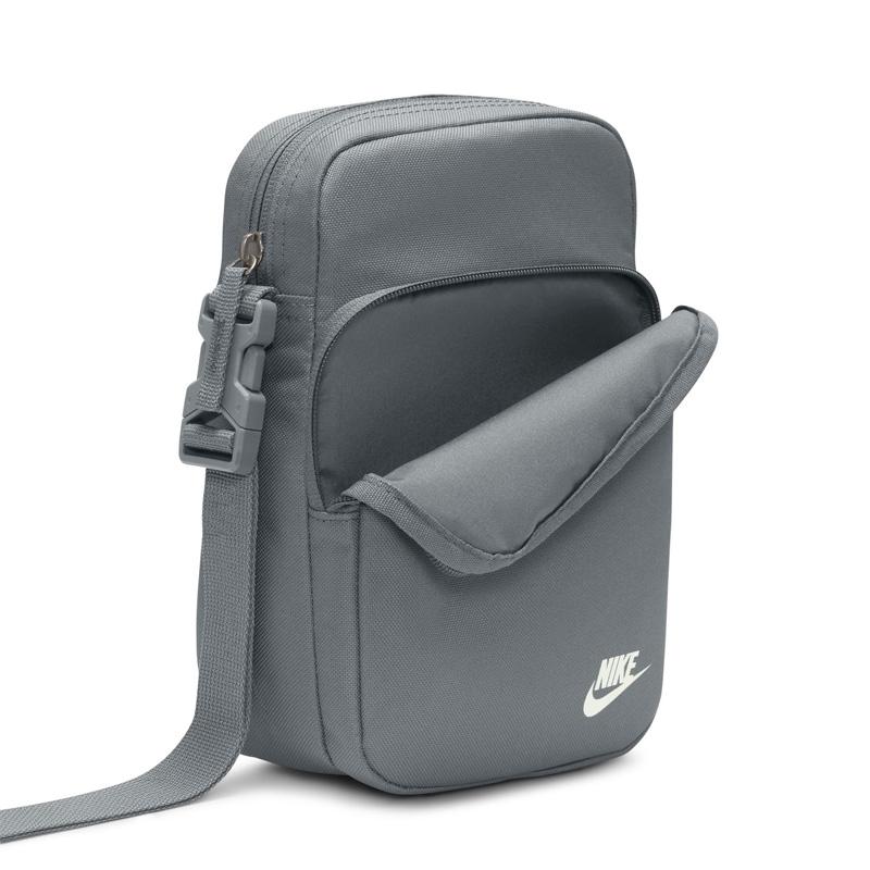 NIKE ナイキ ショルダーバッグ 4L メンズ レディース ヘリテージ