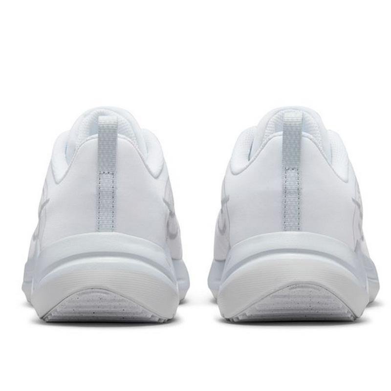 NIKE ナイキ ランニングシューズ ジョギングシューズ レディース NIKE ナイキ ランニングシューズ ジョギングシューズ レディース