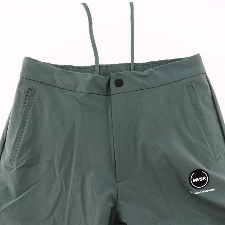 未使用級　DESCENTE デサント　4WAYストレッチ　撥水　保温　パンツ DESCENTE（デサント） ウインドブレーカー パンツ メンズ DESCENTE