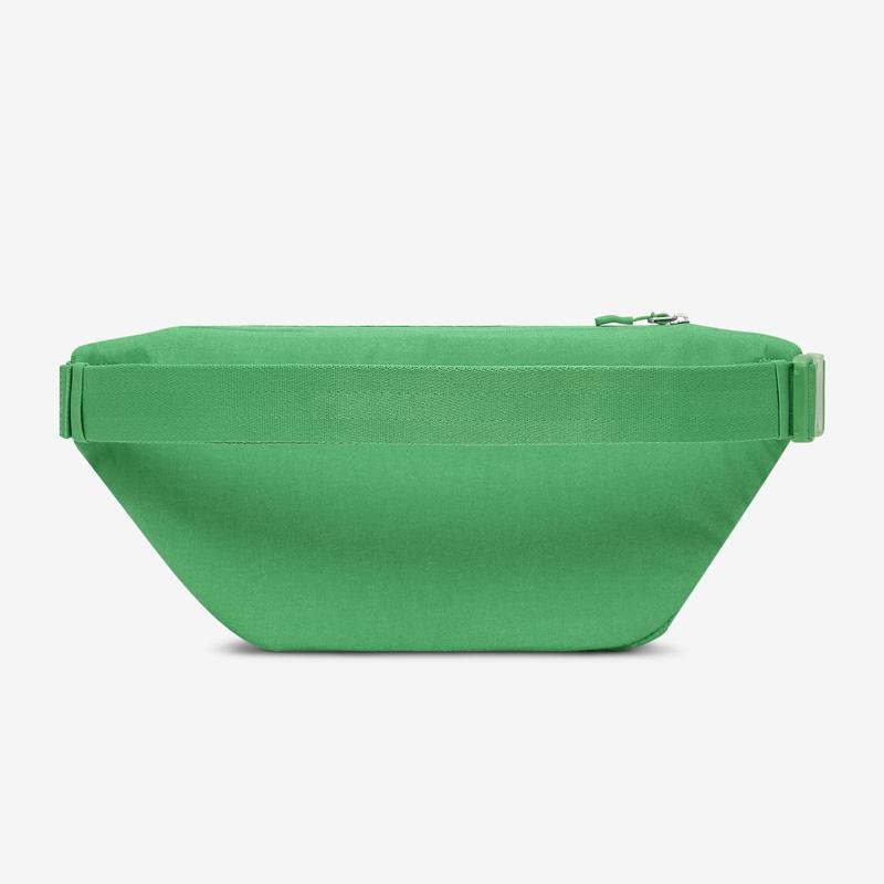 NIKE（ナイキ） ウエストバッグ 8L メンズ レディース かばん