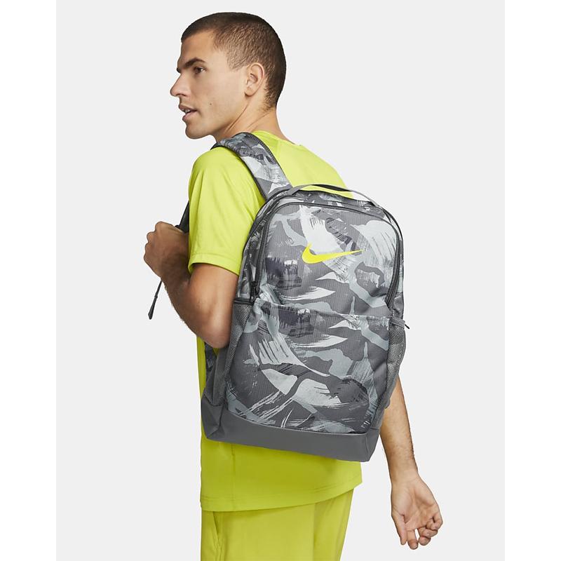 NIKE（ナイキ） リュックサック 24L バッグ メンズ レディース 鞄