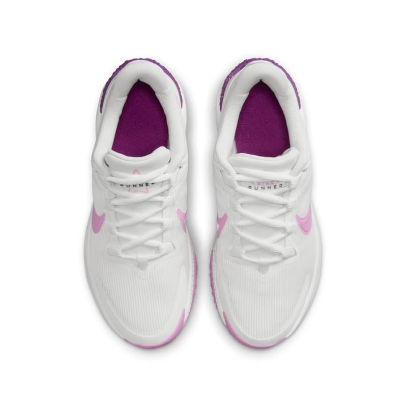 NIKE（ナイキ） ジュニア スニーカー 子供靴 22.5-25cm ランニング