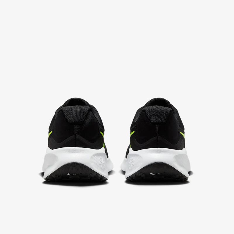 NIKE ナイキ ランニングシューズ メンズ レボリューション 7