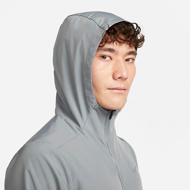 Nike DRI-FIT 未使用グレー ジャージ上下セット NIKE（ナイキ） トレーニングウェア メンズ 上下 フォーム Dri-FIT