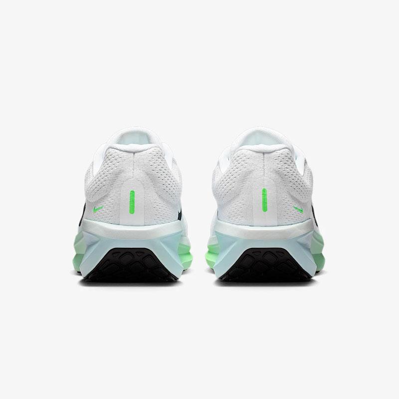 NIKE（ナイキ） ランニングシューズ メンズ エア ウィンフロー11
