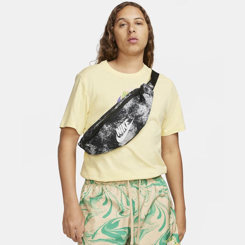 NIKE ナイキ ウエストバッグ 3L バッグ かばん ヘリテージ
