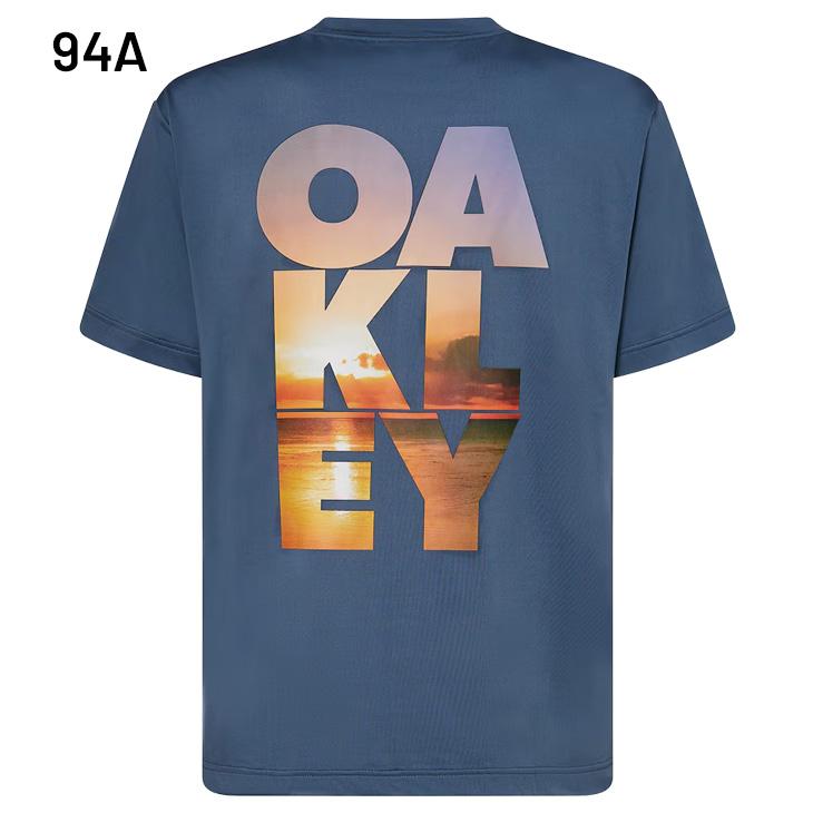 【関送無料】 Oakley オークリー ロゴ 半袖 Tシャツ Oakley - オークリー 半袖Tシャツ Mサイズ グレーブラウンの通販