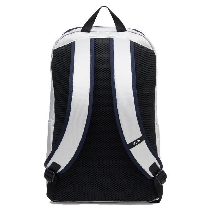 OAKLEY（オークリー） リュックサック 28L メンズ レディース バッグ