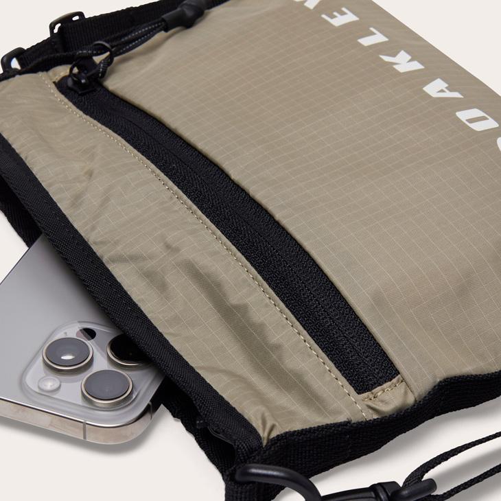OAKLEY（オークリー） ショルダーバッグ メンズ レディース OAKLEY