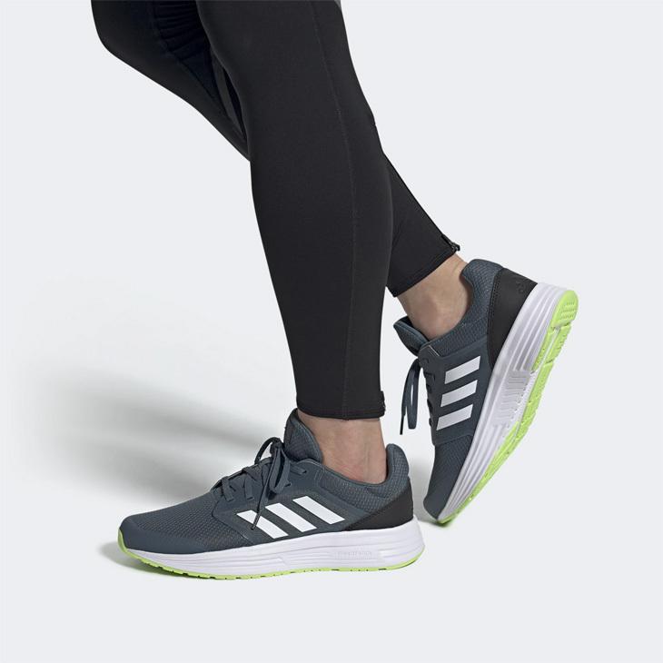 ランニングシューズ メンズ スニーカー アディダス Adidas Glx 5 M マラソン 初心者 ジョギング スポーツシューズ Kzi38 運動 靴 Fw5702 0qpd Apworld 通販 Paypayモール