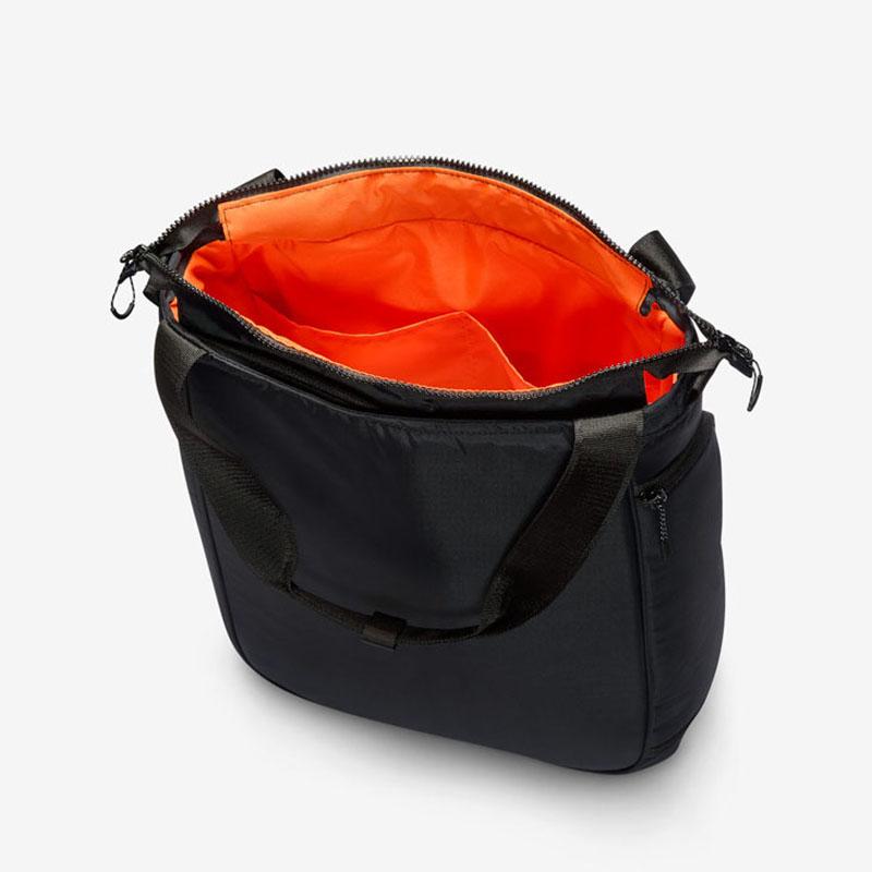 NIKE（ナイキ） トートバッグ 20L メンズ レディース かばん スポーツ