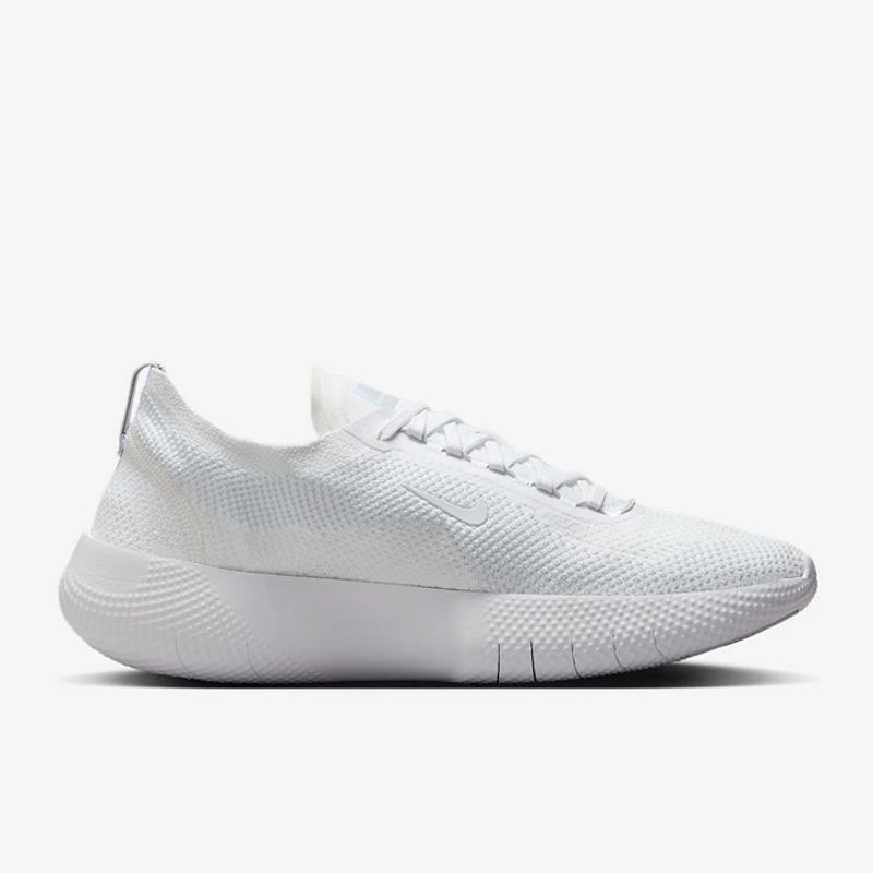 ナイキ メンズ スポーツシューズ NIKE フリー 2025 ワークアウト ランニング ジョギング 男性 ローカット 厚底 運動靴 白靴 ホワイト 紳士靴 /HF1078-100の画像