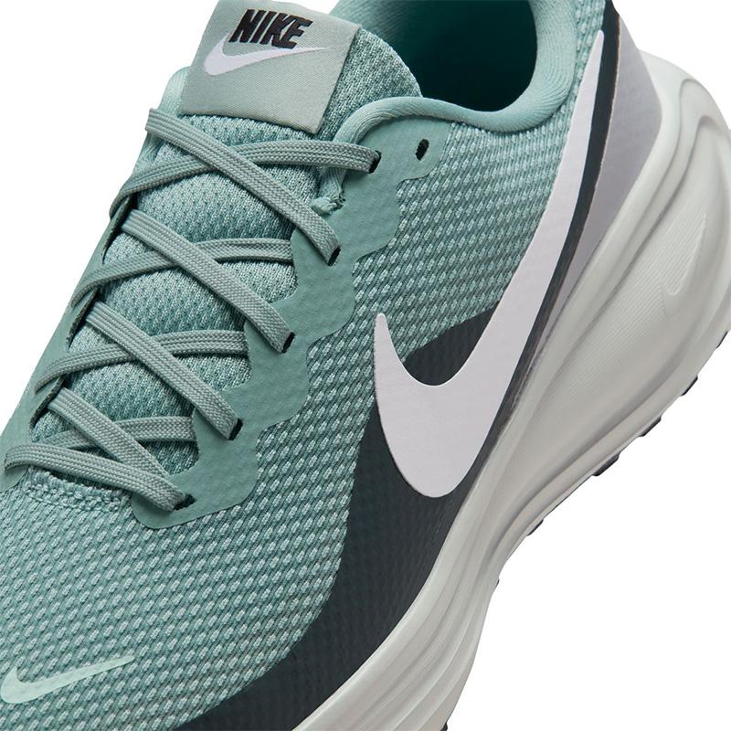 NIKE（ナイキ） ランニングシューズ メンズ レボリューション 8