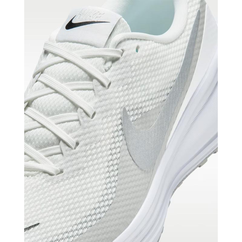 NIKE（ナイキ） ランニングシューズ メンズ レボリューション 8