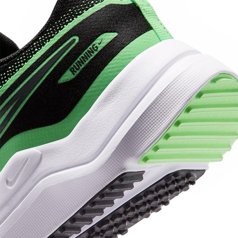 NIKE（ナイキ） ジュニア スニーカー ランニングシューズ コズミック