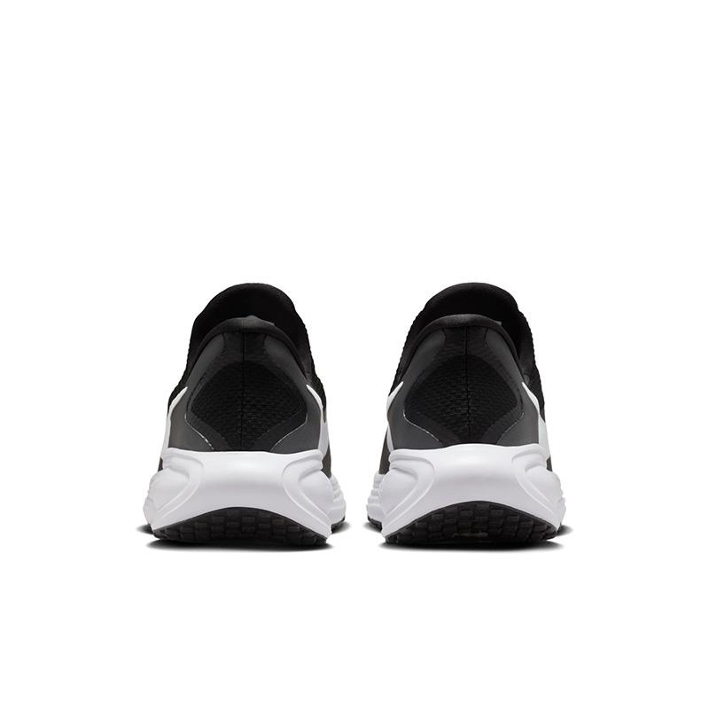 NIKE（ナイキ） 手を使わずにサッと履ける ランニングシューズ メンズ