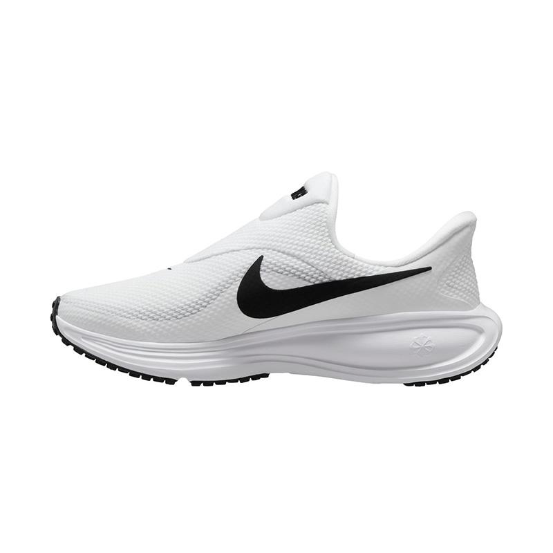 NIKE（ナイキ） 手を使わずにサッと履ける ランニングシューズ