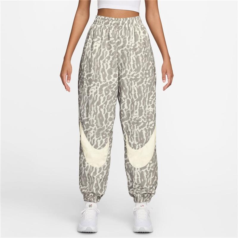 NIKE（ナイキ） ウィンドブレーカー ロングパンツ レディース ウーブン