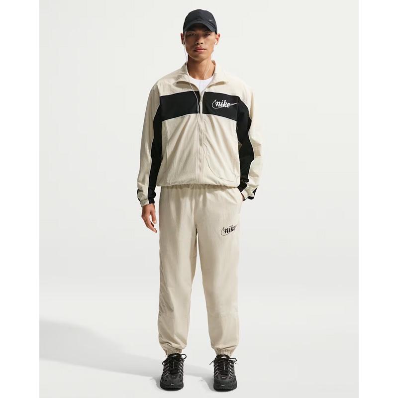 NIKE ナイキ　サンフラワー ジップアップパーカー　Lサイズ　セットアップ アメリカ発売☆NIKEセットアップ】新作☆フーディ＆ジョガー (Nike
