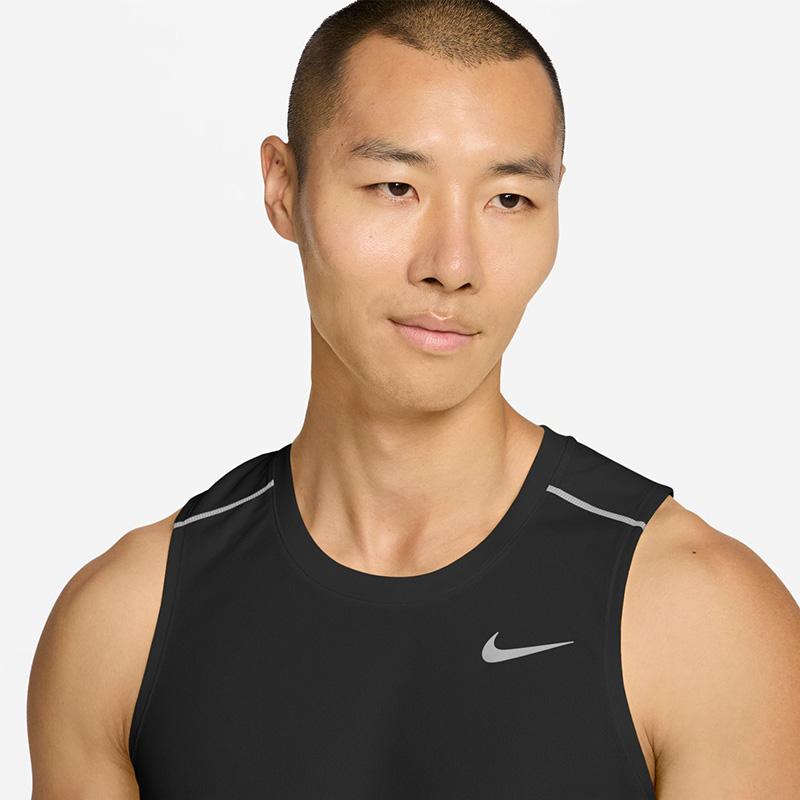 NIKE（ナイキ） ノースリーブ メンズ ランニングシャツ ドライフィット
