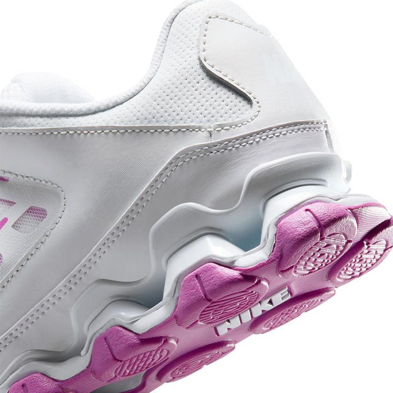 NIKE（ナイキ） トレーニングシューズ レディース リアックス 8 TR