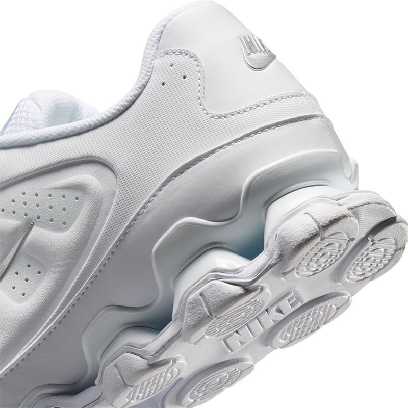NIKE（ナイキ） スニーカー メンズ リアックス 8 NSW SL トレーニング
