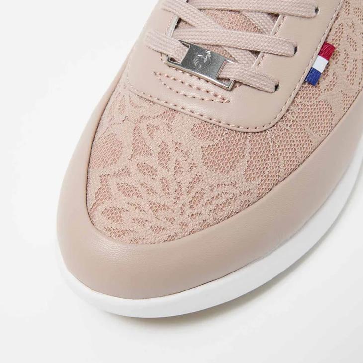 le coq sportif（ルコックスポルティフ） ルコック 手を使わずサッと