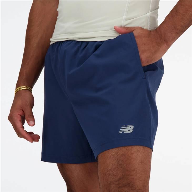 ［新品タグ付】ニューバランス ランニングパンツ インナー付き メンズM New Balance（ニューバランス） ランニングパンツ インナーブリーフ