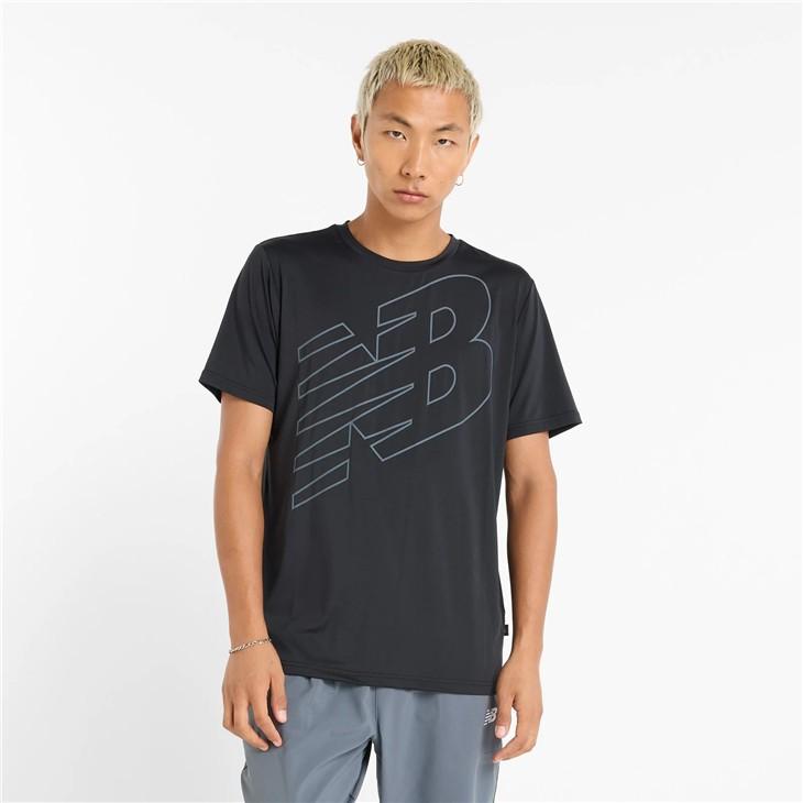 Tシャツ・カットソー New Balance Men's Black Fitness T-Shirt MT51918-BK Fitness Center T-Shirt - New Balance