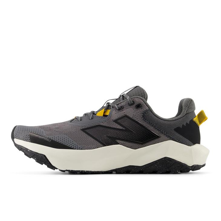 New Balance（ニューバランス） メンズ 4E幅 トレイルランニング