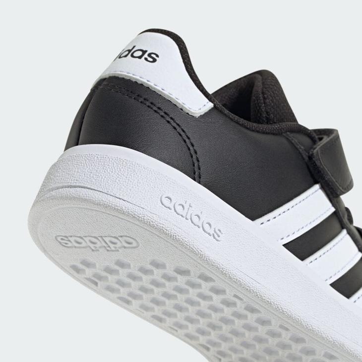 adidas（アディダス） スニーカー キッズ ジュニア 17-21.5cm adidas
